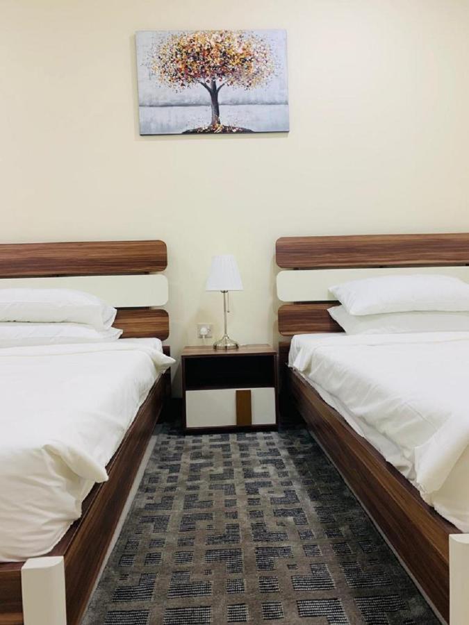 Chelsea Gardens Apartment Doha Bagian luar foto