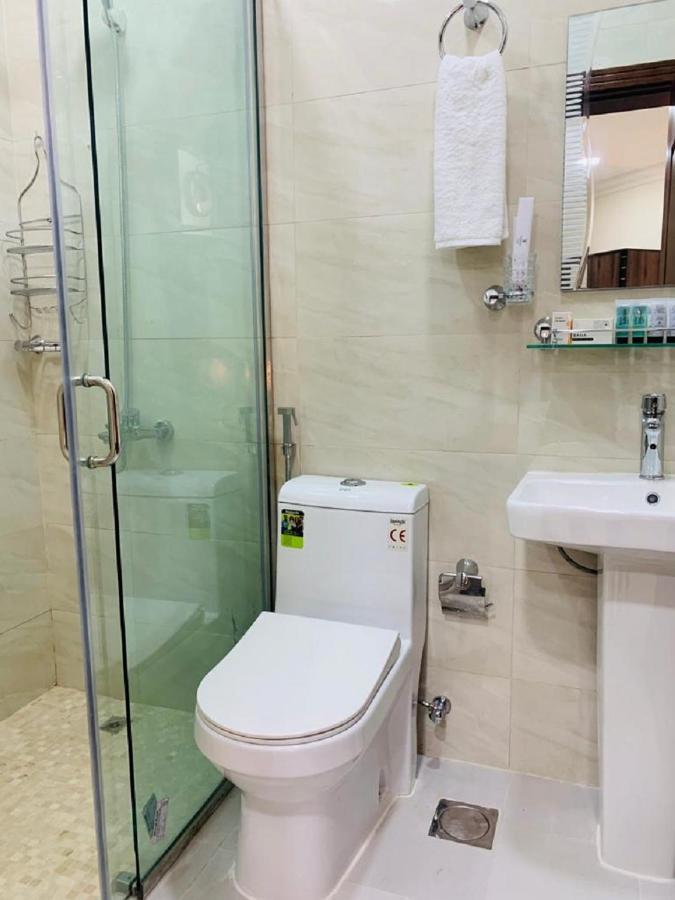Chelsea Gardens Apartment Doha Bagian luar foto