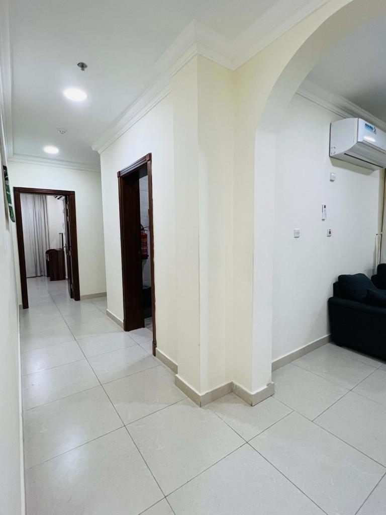 Chelsea Gardens Apartment Doha Bagian luar foto