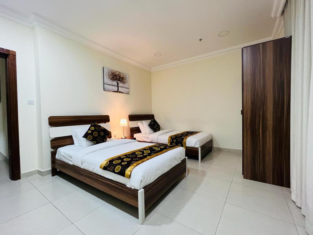 Chelsea Gardens Apartment Doha Bagian luar foto